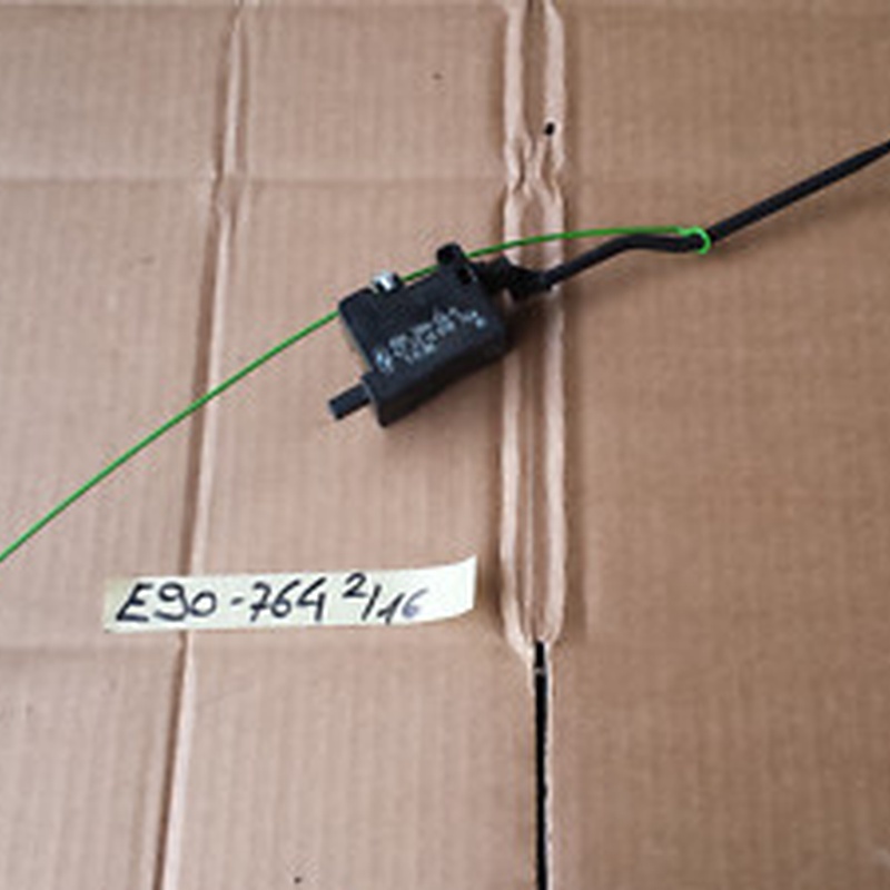 BMW E90 E91 E92 ZV Stellantrieb Stellmotor Tank Deckel  Einfüllklappe 6930764