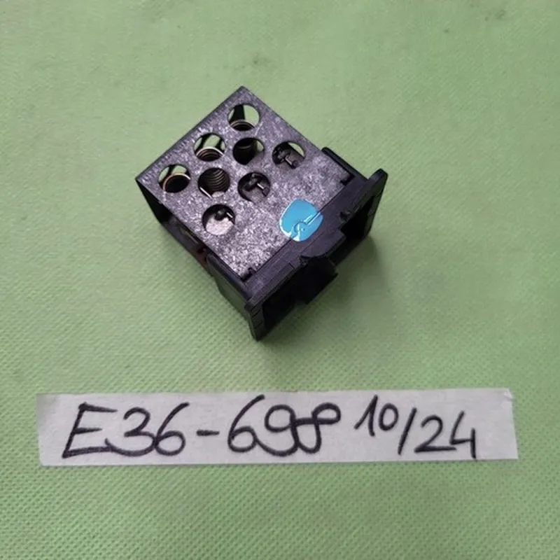 BMW E36 Widerstand  Heizung Gebläse Regler Relais 8391698
