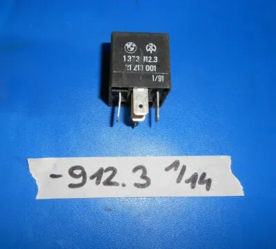 BMW E21 E30 E28 E24 E23 Z1 Relais schwarz 1373912
