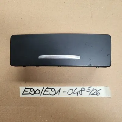 BMW E92 E91 E90  Ablagefach Aschenbecher Mittelkonsole HINTEN 7139048
