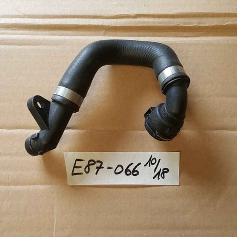 BMW E87 E81 E90 E91 Kühlwasser Schlauch Wärmetauscher Motoröl Kühler 7521066