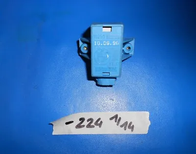 BMW E32 / E34 / E31 Stosschalter / Relais  1388224