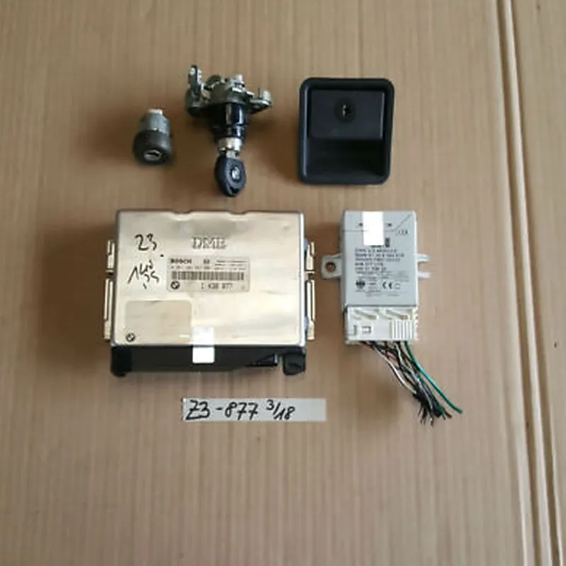 BMW Z3 Motorsteuergerät 1438877 + EWS Modul 8384678 + Schlüssel + Zünd Schloss