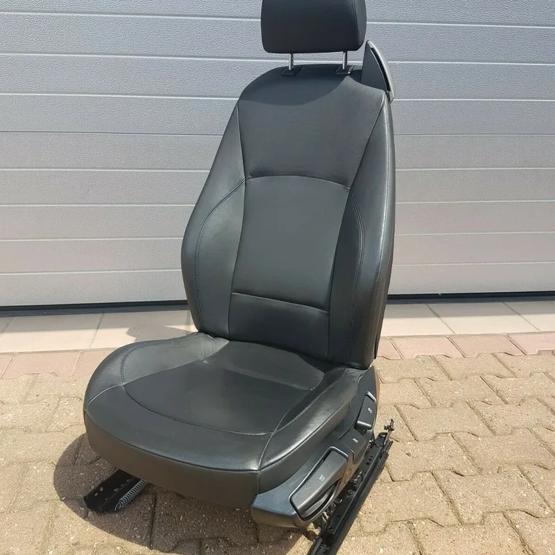 BMW Z4 E85 Fahrer Sitz Leder schwarz  VORNE LINKS  black leather seat ABHOLUNG