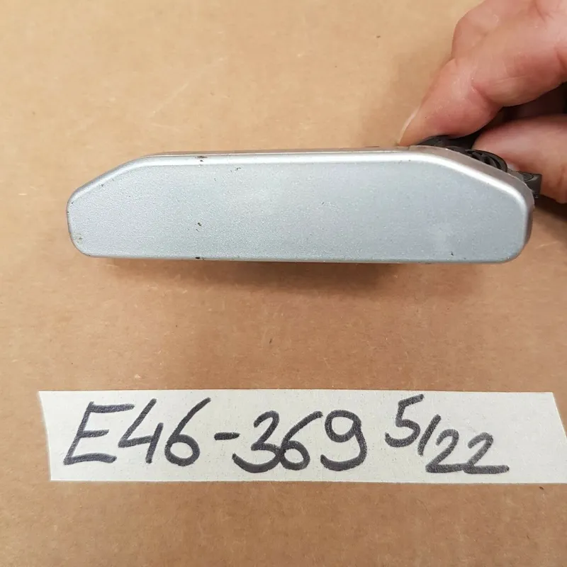 BMW E46 Limo Touring Vorfacelift Abdeckung Waschdüse Blende Waschanlage 8374369