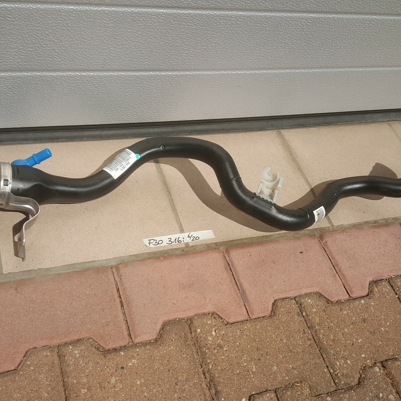 BMW F30 F31 F34 F35 F80 F32 F33 Benzin Tank Einfüll Rohr