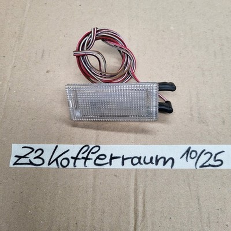 BMW E36 Z3 Kofferraum Innen Leuchte Lampe Beleuchtung Gepäckraum + Kabel Stecker