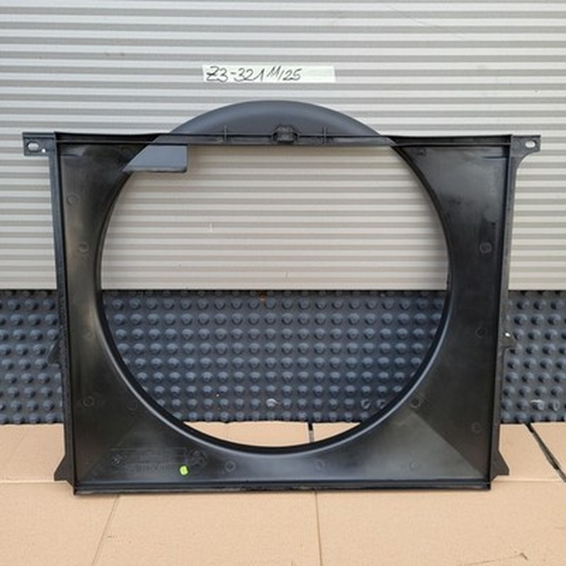 original BMW Z3 Roadster + Coupe Lüfter Kühler Rahmen Lüfterzarge 1715321