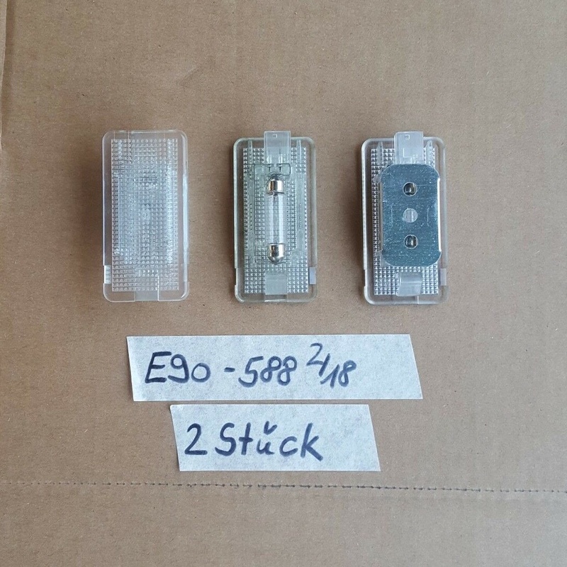 BMW E90 E60 Fußraum Innenraum Leuchte Handschuhfach Innenleuchte Lampe 8360588