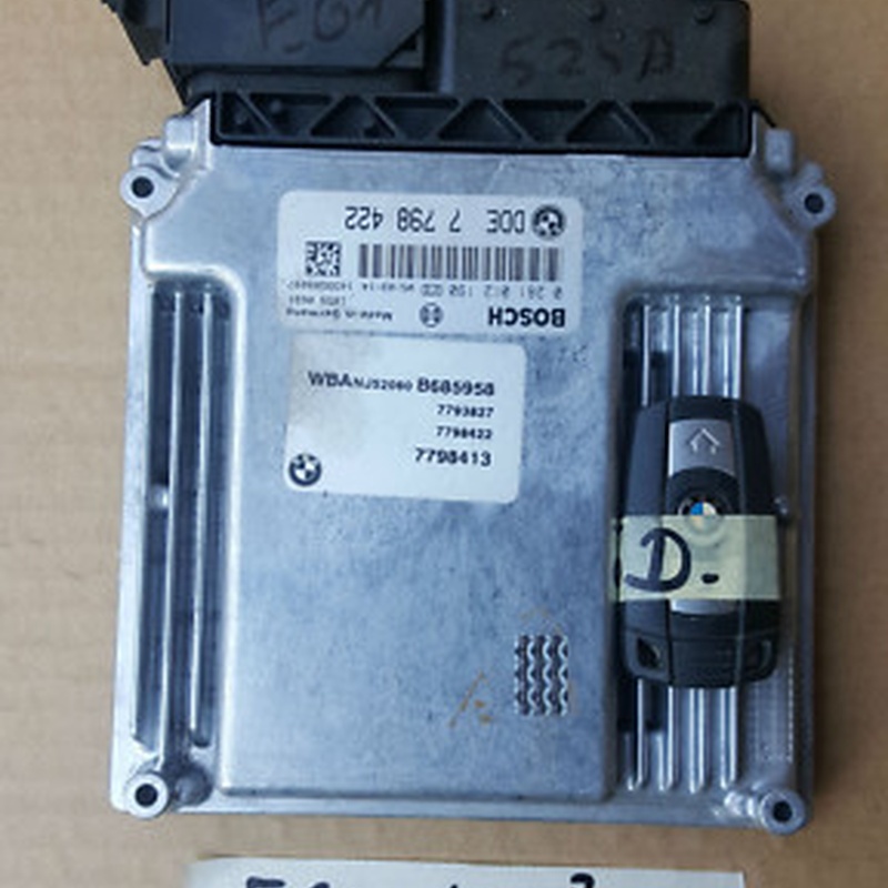 BMW E90 E91 E60 E61  Motor Steuergerät Grundsteuergerät DME 7798413