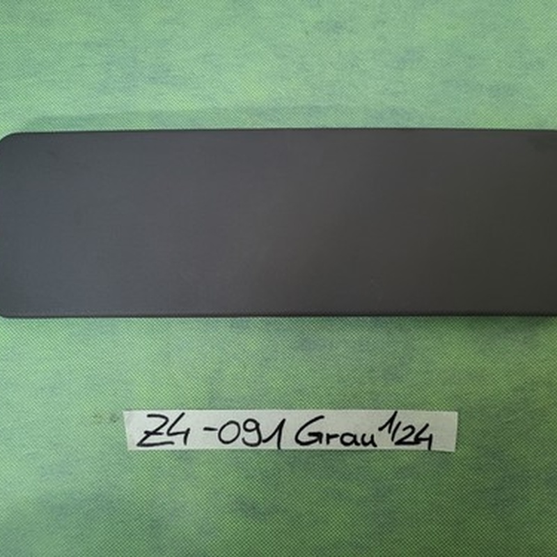 BMW Z4 E85  Blende Mittelkonsole unten Armaturenbrett Verkleidung 7053091 Grau