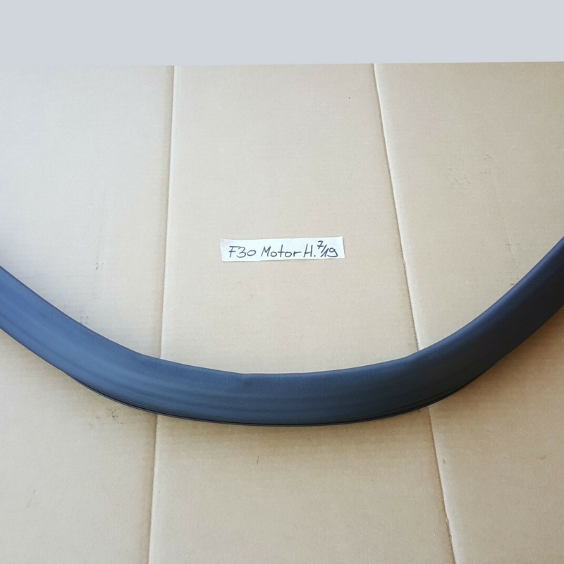 BMW F30 F31 F35 F80 Dichtung Motorraum Abdichtung Frontklappe HINTEN 7239146