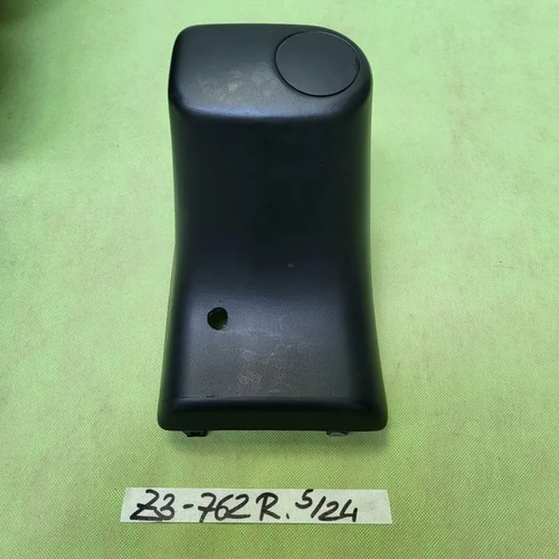 BMW Z3 Roadster Staufach Verkleidung oben rechts Gurt Führung Höcker 8398762