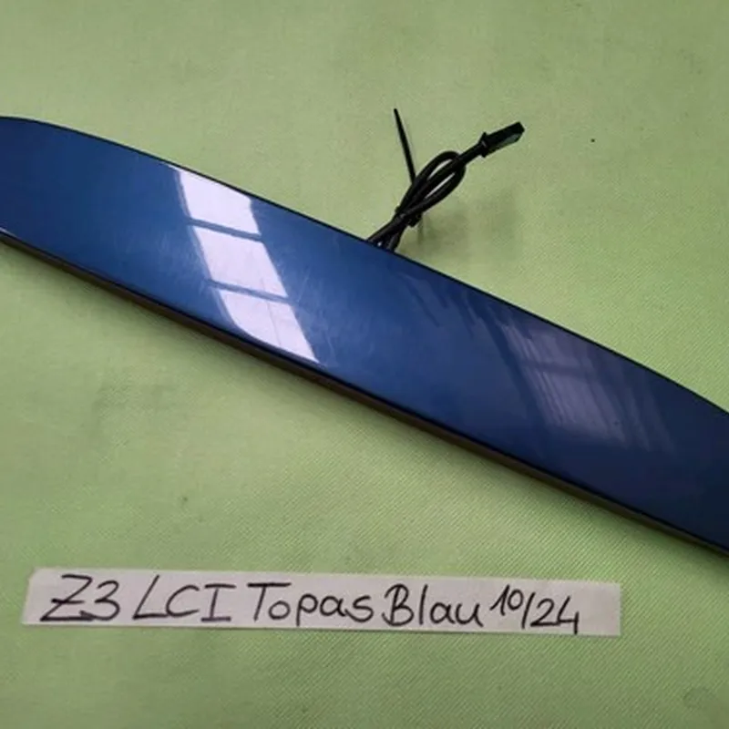 BMW Z3 Roadster Facelift Drittes Bremslicht 8410754 Abdeckung Topas Blau Metalli