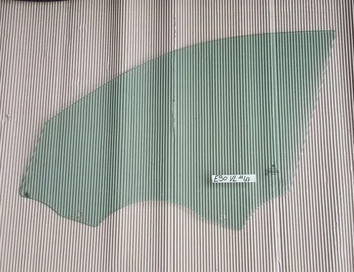 BMW E90 / E91 Seiten Scheibe Fahrer Seite Fenster Glas VORNE LINKS  ABHOLUNG