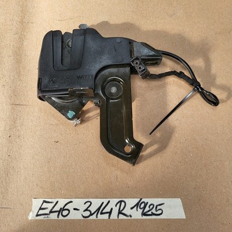 Original BMW E46 Cabrio Schloss Verdeck Klappe Rechts 8248314