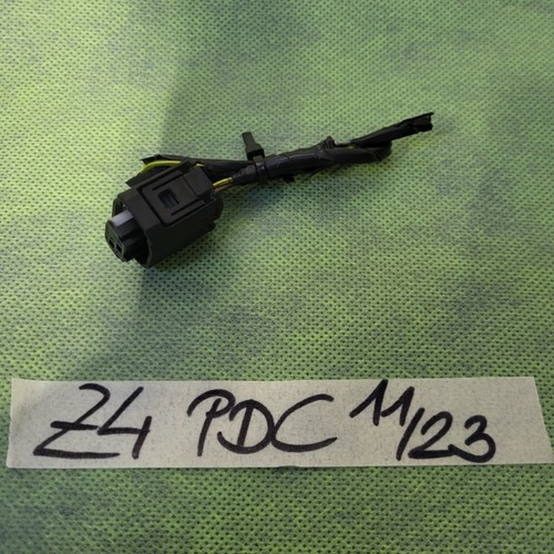 BMW Z4 E85 E86 PDC Stecker für PDC Einparkhilfe Ultraschall Sensor