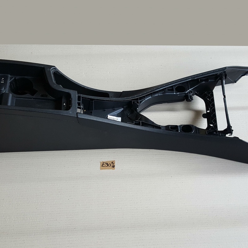 BMW E90 E91 Mittelkonsole Telefon Konsole Aux In Anschluss Zigaretten Anzünder