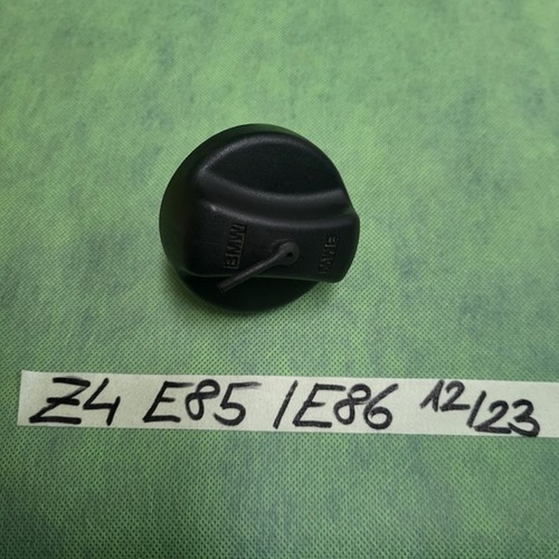 BMW Z4 E85  E86  E90  E91  E92  E93 Tank Verschluss Tankdeckel Drehverschluss