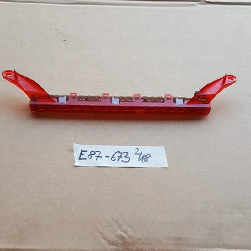 BMW E87 Rückleuchte Rücklicht Heckleuchte Drittes Bremslicht 6924673