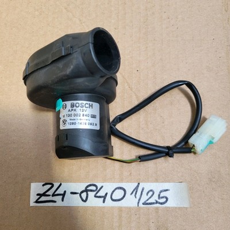 BMW Z4 E85 E86  Kühler Gebläse Zusatz E-Lüfter Motor 1438062 Bosch 0130002840