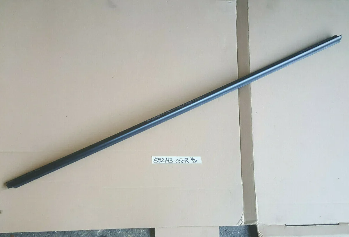 BMW E92 Schaftleiste 9079080 Fenster Tür Dichtung RECHTS Schachtabdichtung 