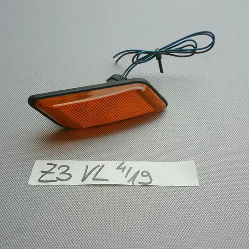BMW Z3 Seiten Blinker Kotflügel 8400763 Zusatzblinkleuchte LINKS 8389535 Stecker