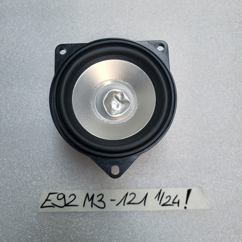 BMW E90 E92 E93  M3 Mittelton Lautsprecher Harman Kardon System 9143121 Delle