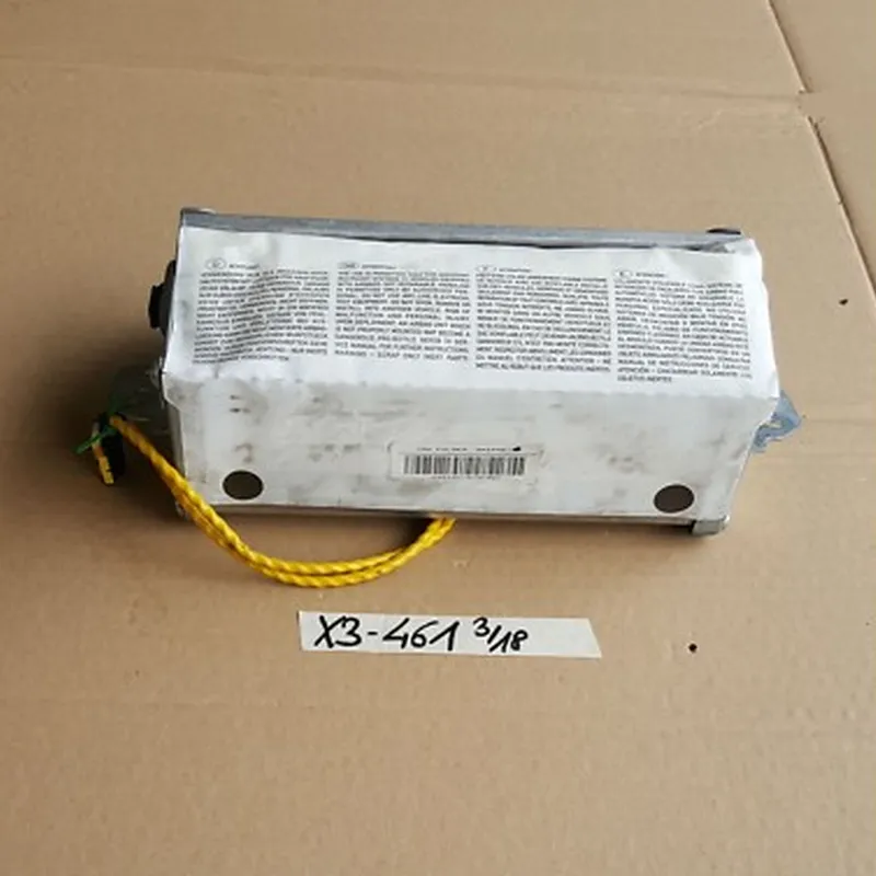 BMW X3 E83 Beifahrer Airbag Modul im Armaturenbrett 3034461