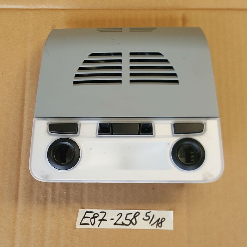 BMW E92 E82 Leselampe grau Innenleseleuchte Schaltzentrum Dach Himmel 6951258