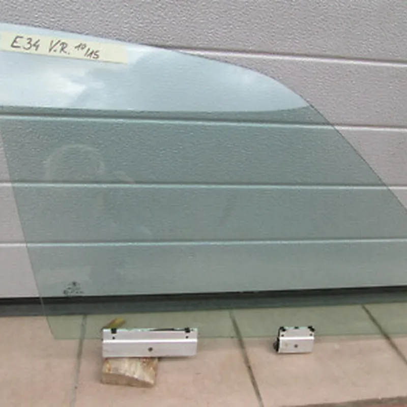 BMW E34 Seiten Glas Scheibe / Fenster Scheibe Beifahrer Tür VORNE RECHTS