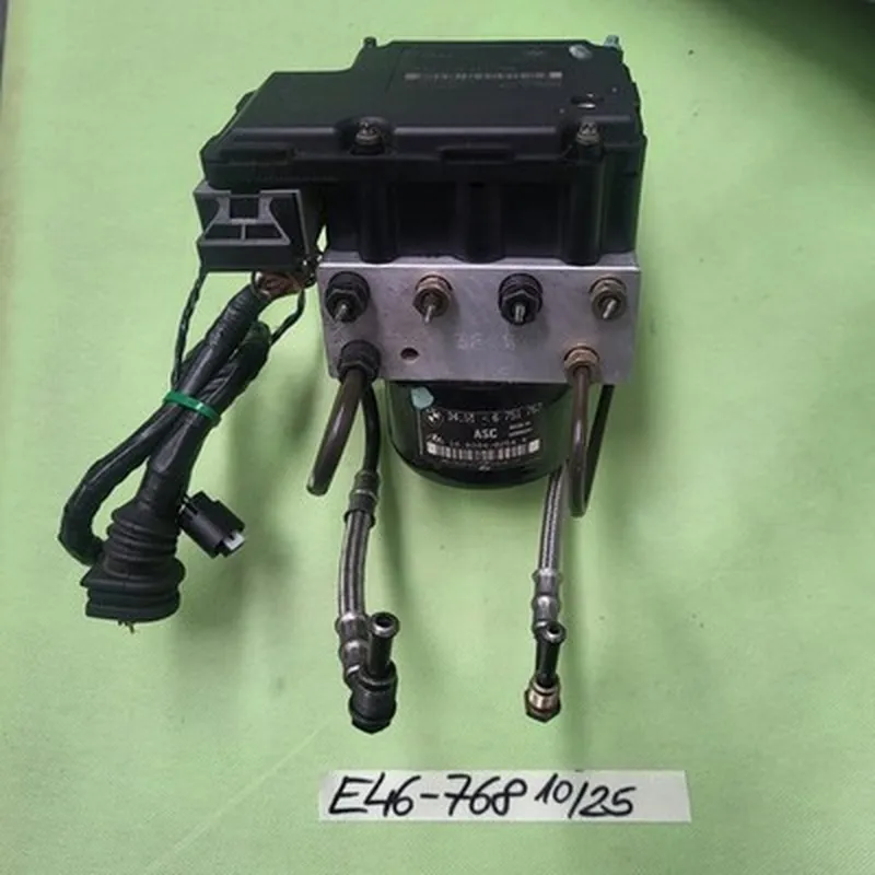 BMW E46  ABS Block 6751767  Hydraulikblock ASC Steuergerät 6751768