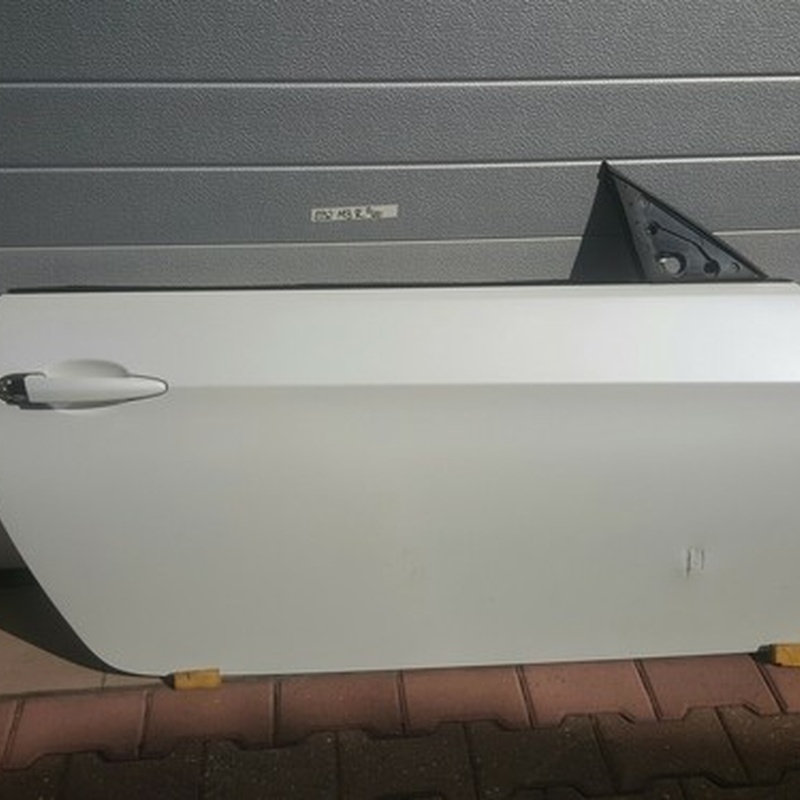 BMW E92 E93 M3 Bei Fahrer Tür Seiten Türe VORNE rechts oder links weiss Beule
