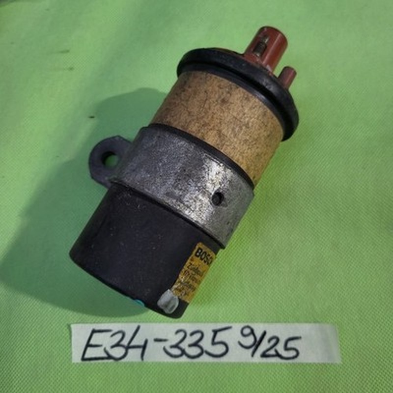 BMW E23 E24 E28 E30 E32 E34 E36 Zündspule  M20 M40 Bosch 0221118335