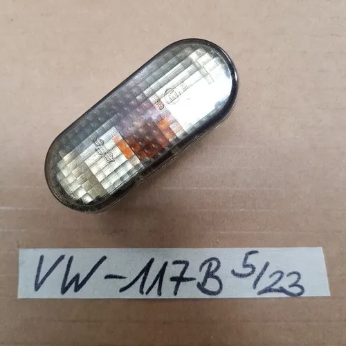 VW Golf III Polo 6N Seat Seiten Blinker  weiß 3A0949117 B