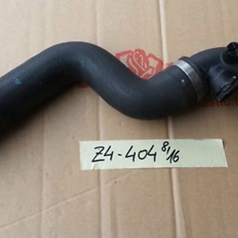 BMW Z4 E85 E86 Kühlwasser Schlauch / Wasserschlauch 7514404  aus M54 Motor