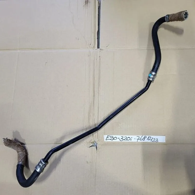 BMW E90 E91 E92 E93  Kühlerrücklauf Leitung 6764768