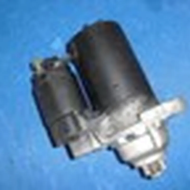 Audi TT Coupe Anlasser / Starter Bosch 0001121008