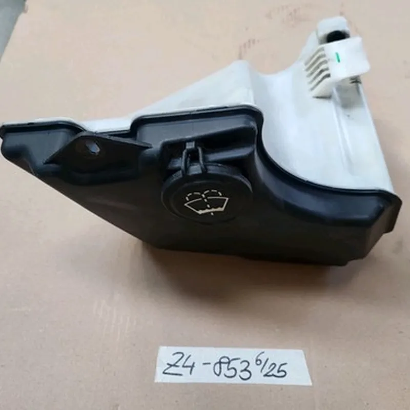 BMW Z4 E85 E86 Wischwasser Vorratsbehälter Scheibenwaschanlage 7110853