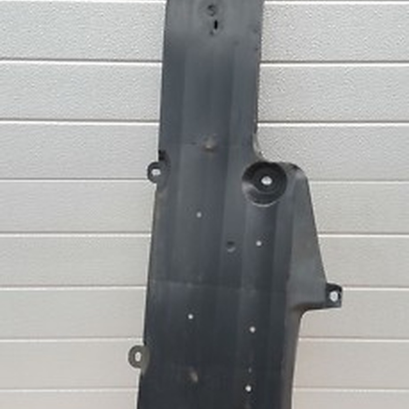 BMW Z4 E85 Schachtabdeckung 7134377 Unterbodenschutz  Schacht Abdeckung