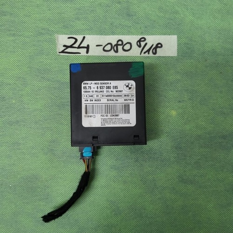 BMW Z4 E85  Z3  Z8 E52 Alarm Radar Sensor Modul Radarinnenraumschutz 6937080