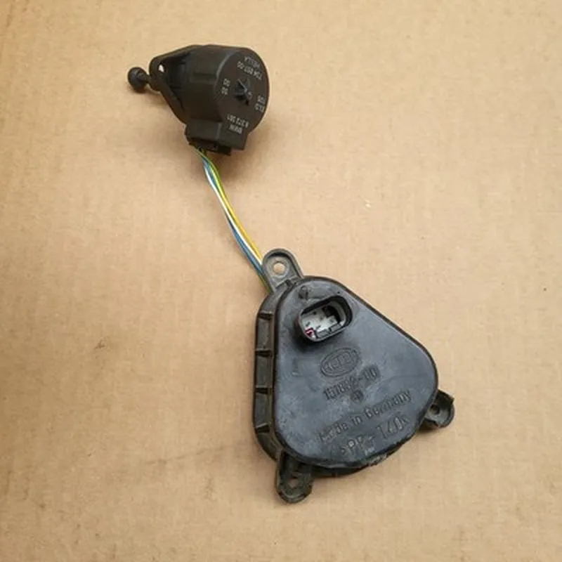 BMW X5 E53 LWR 8372381 Stellmotor Leuchtweitenregulierung Scheinwerfer Motor