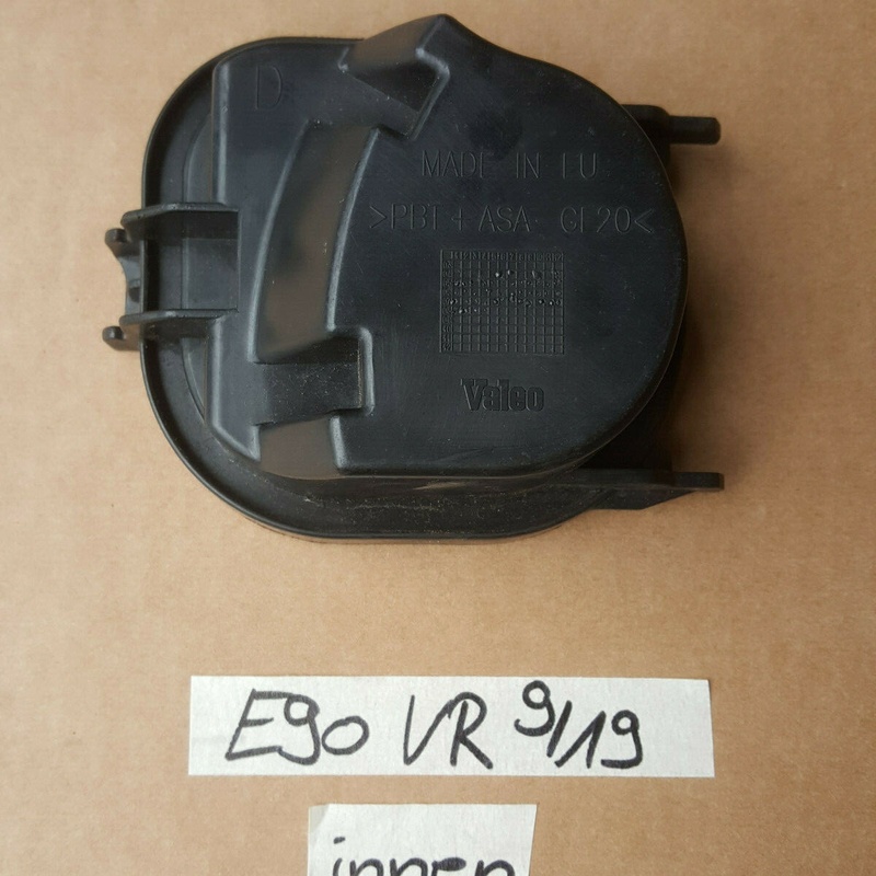 BMW E90 E91 Abdeckkappe Valeo Halogen Scheinwerfer Klappe RECHTS innen