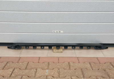 BMW X3 E83 Befestigung für Heckschürze Aufnahme Stossfänger hinten Mitte 3400952 – Bild 1