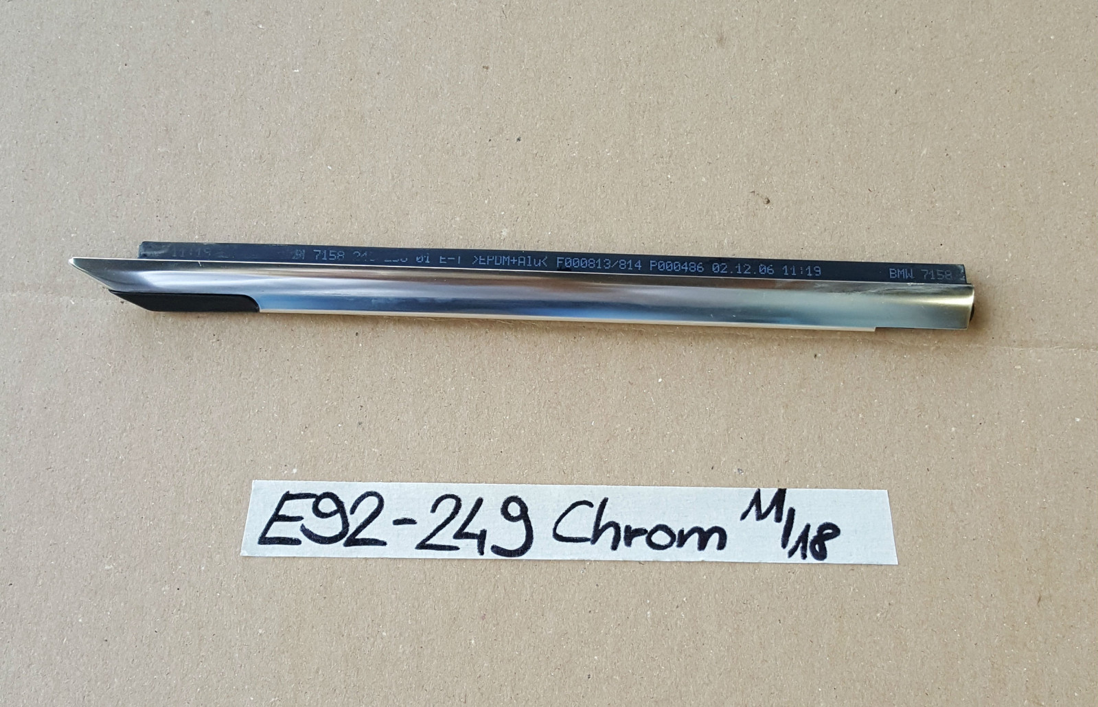 BMW E92 E93 Zierleiste Schachtabdeckung außen RECHTS Leiste Chrom 7158249 / -250 – Bild 1