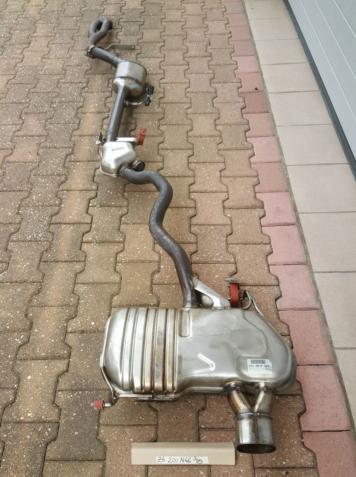 BMW Z4 E85 Auspuff Nachschalldämpfer + Mittelschalldämpfer 7539870  N46 Motor – Bild 1