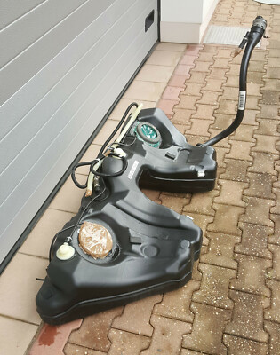 BMW 6er E63 E64 Benzin Kraftstoff Tank  Kunststoff m. Einfüllrohr 7200080 – Bild 5