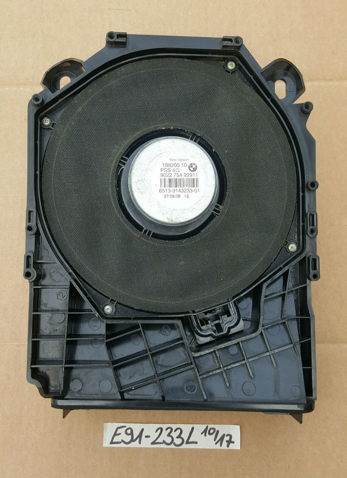 BWW E90 / E91 / E92 / E81 / E87 Lautsprecher Box HiFi Zentralbass LINKS 9143233 – Bild 1