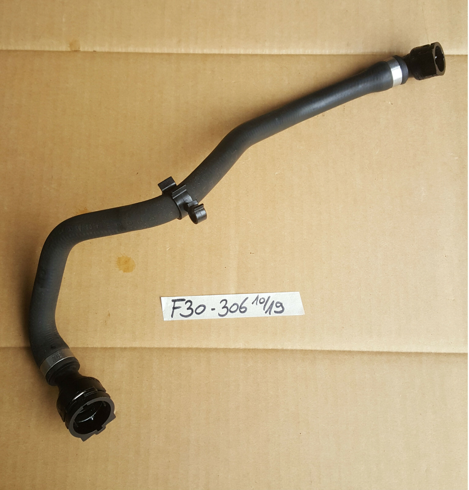 BMW F20 F21 F22  F30 F31 F34 F32 F33 Kühler Schlauch Kühlmittelschlauch 8510306 – Bild 1