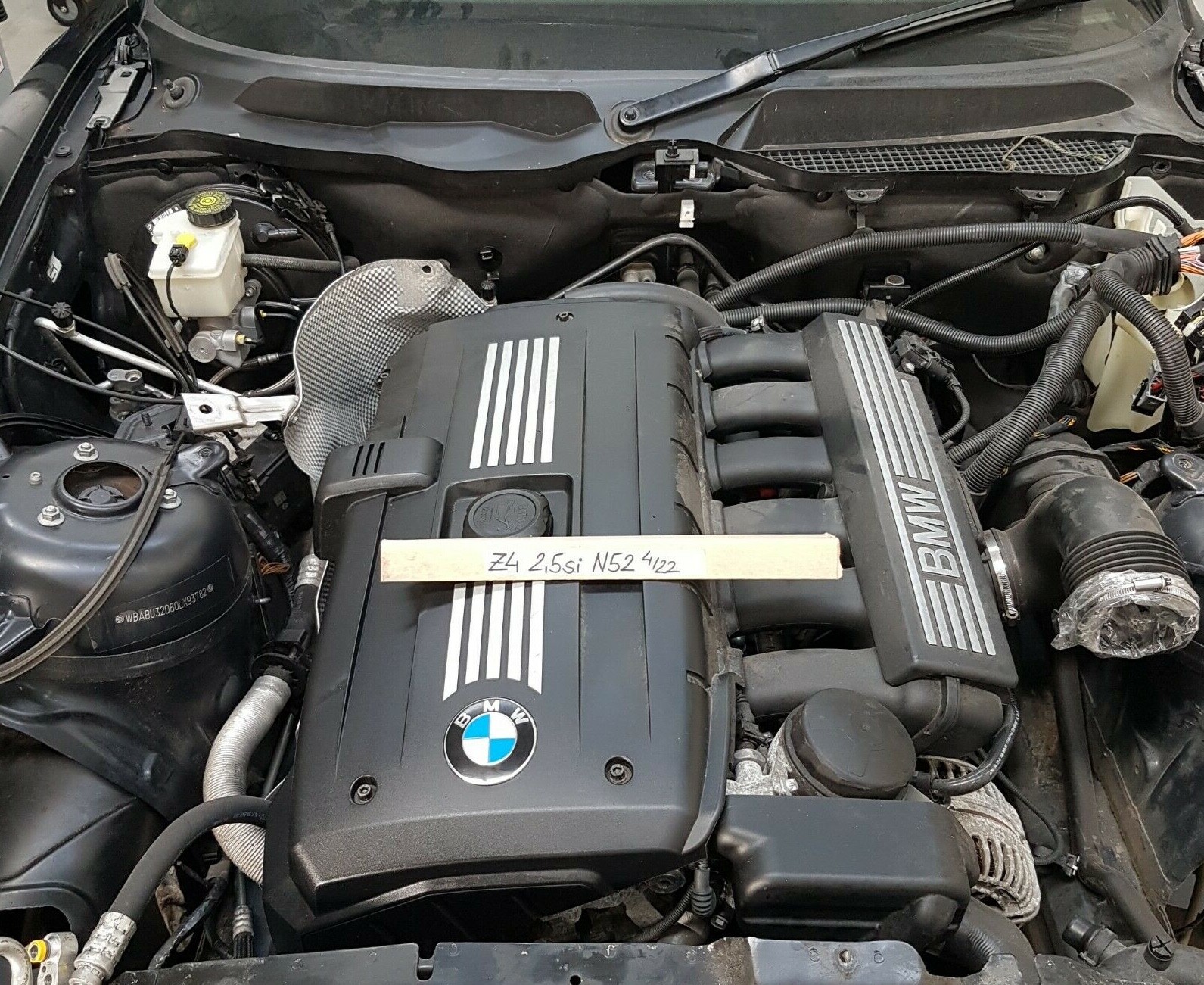 BMW Z4 Roadster 2,5 si Motor N52 Engine Zylinderkopf  ca. 103.000 Km ABHOLUNG – Bild 6